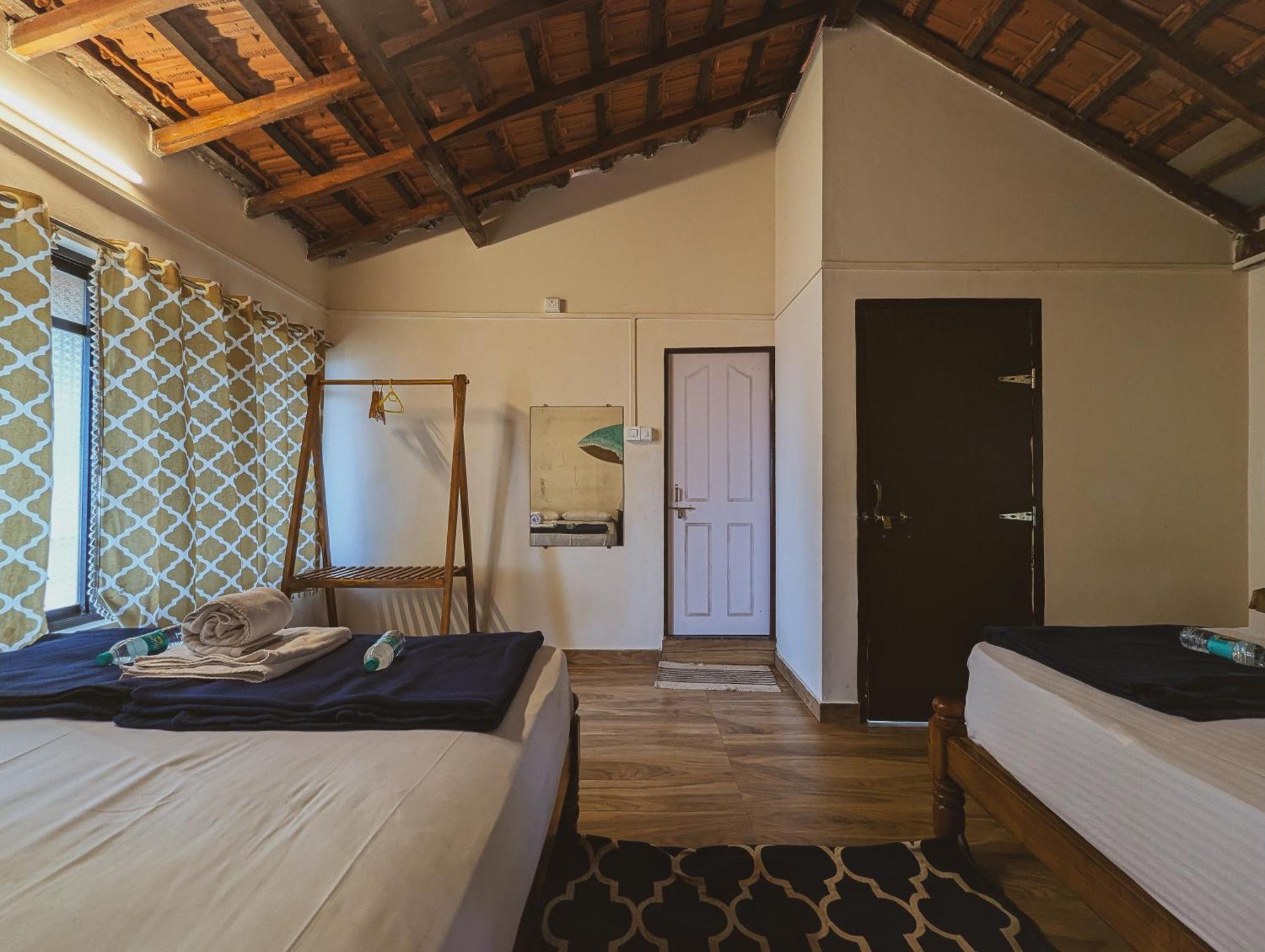 Sunset Cafe Beach Stay Gokarna  Eksteriør billede
