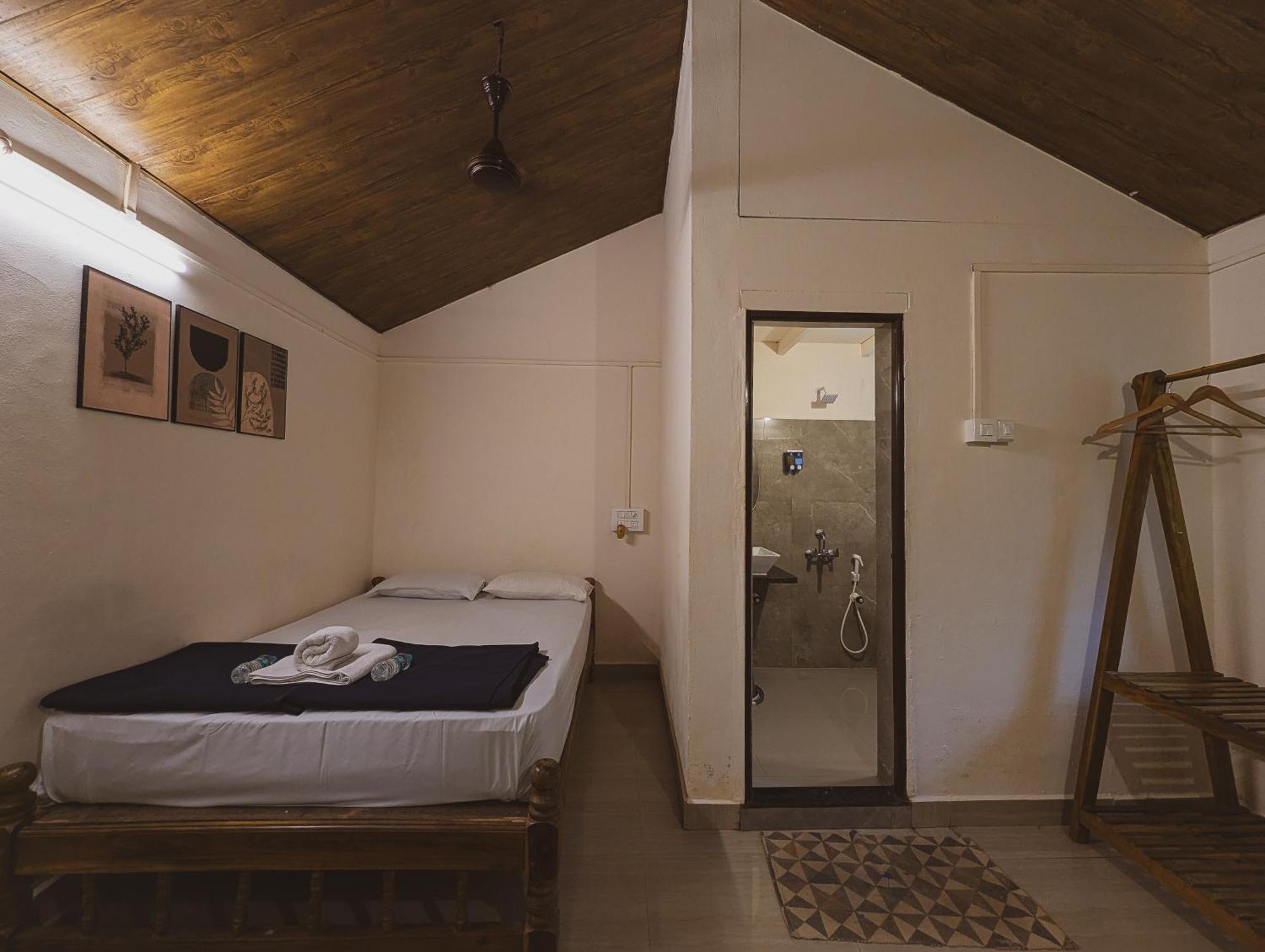 Sunset Cafe Beach Stay Gokarna  Eksteriør billede