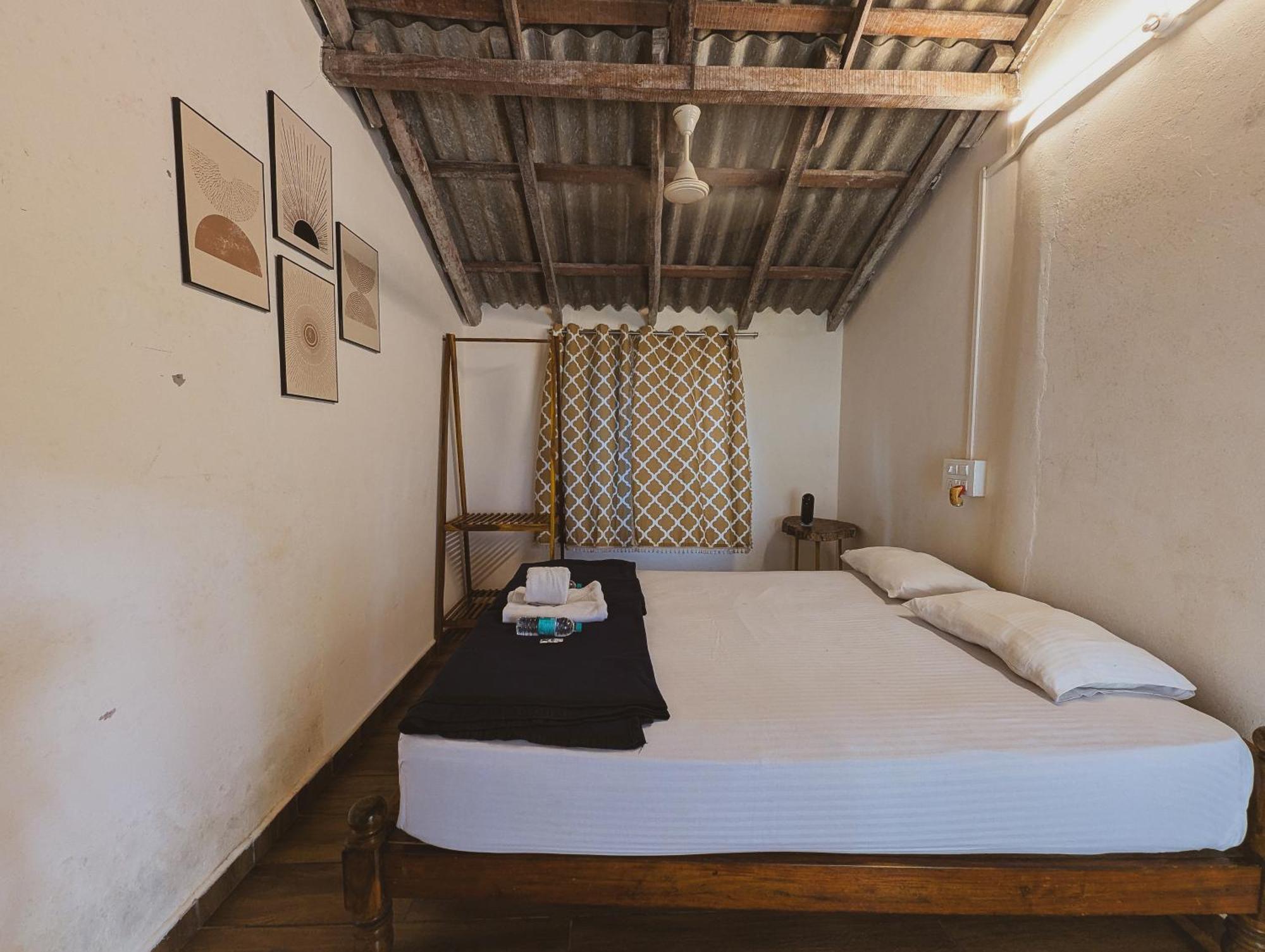 Sunset Cafe Beach Stay Gokarna  Eksteriør billede