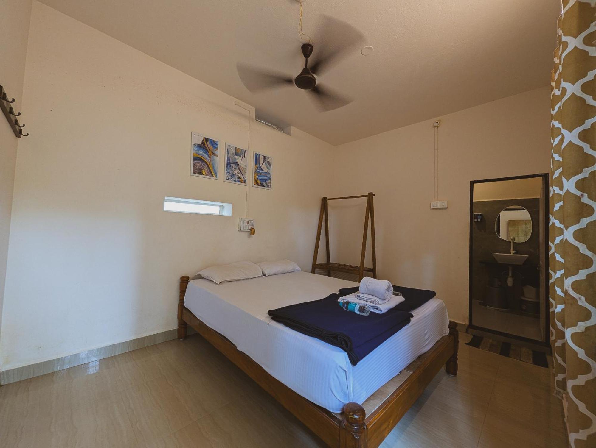 Sunset Cafe Beach Stay Gokarna  Eksteriør billede