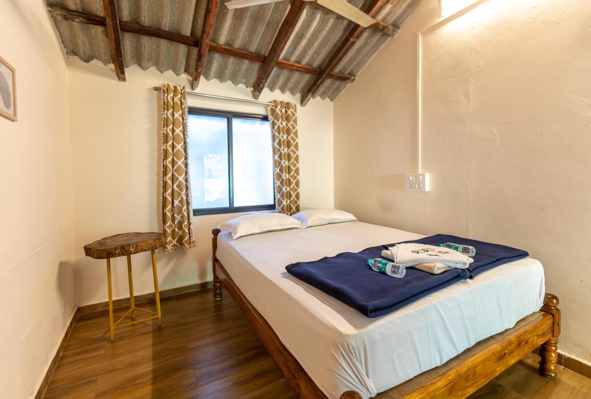 Sunset Cafe Beach Stay Gokarna  Eksteriør billede
