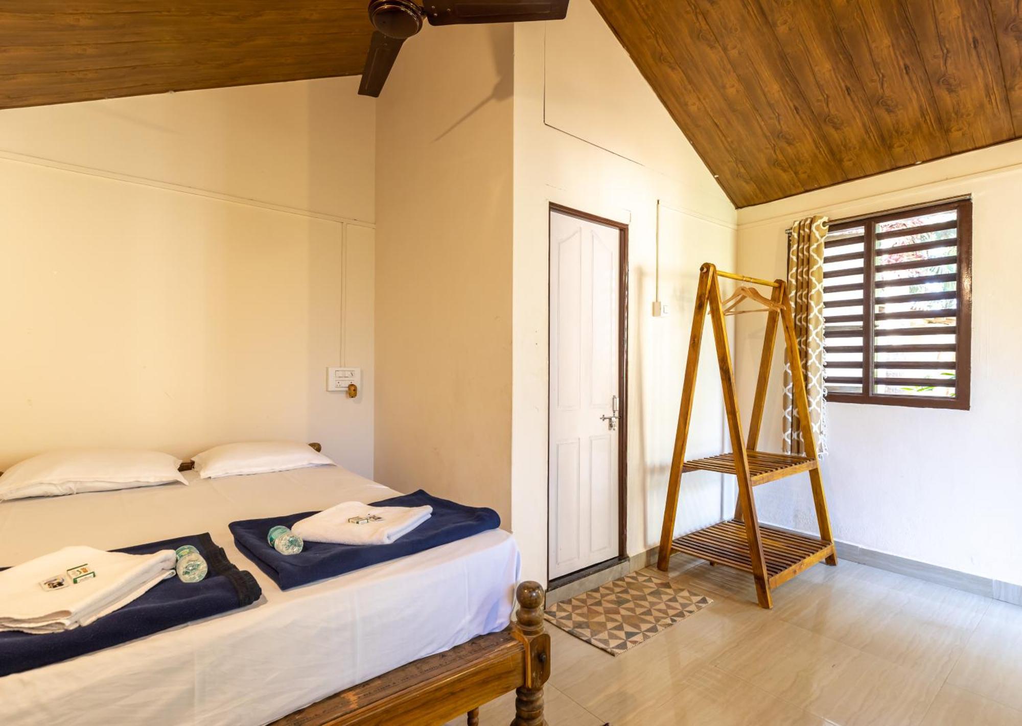 Sunset Cafe Beach Stay Gokarna  Eksteriør billede
