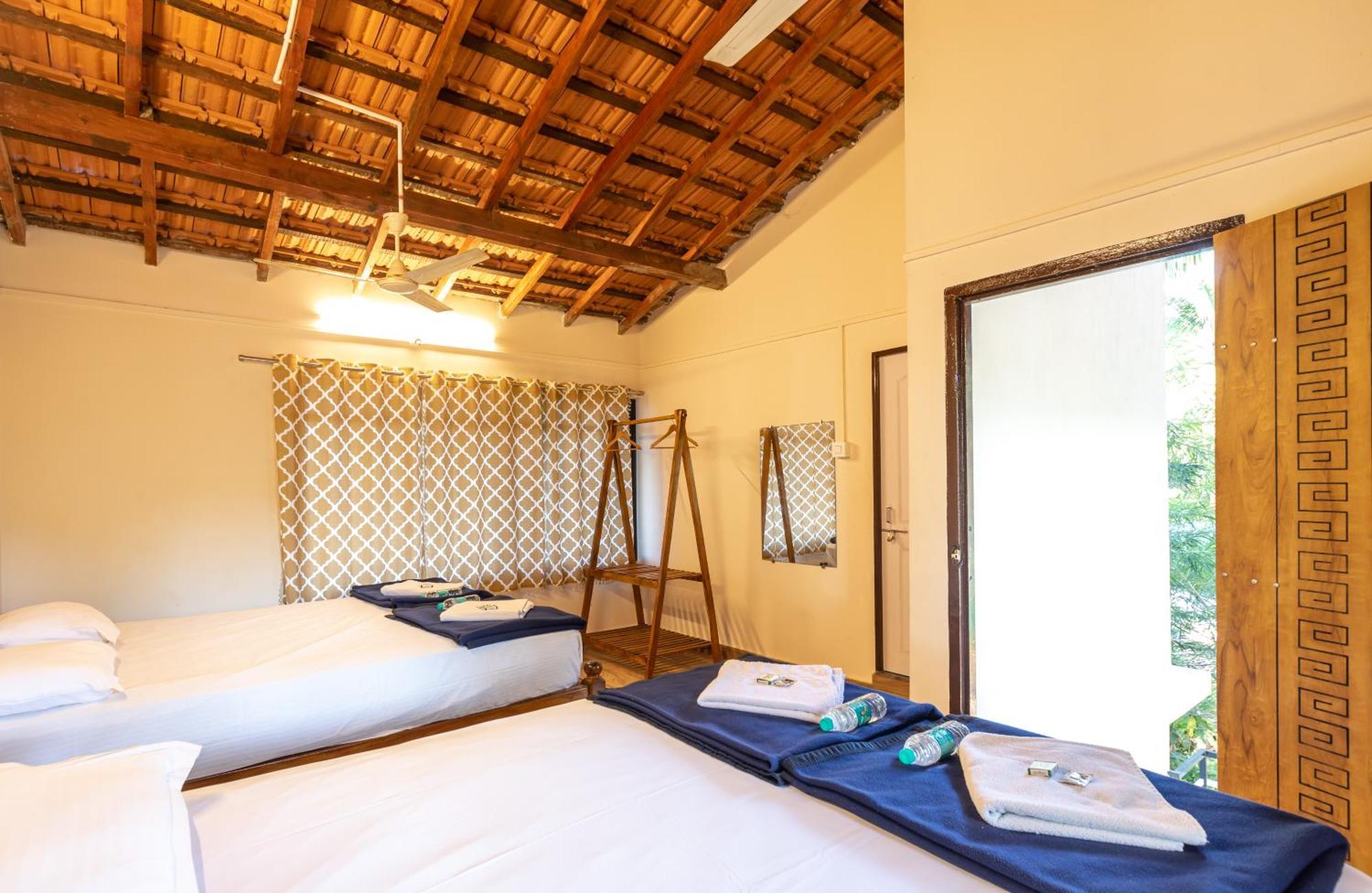 Sunset Cafe Beach Stay Gokarna  Eksteriør billede